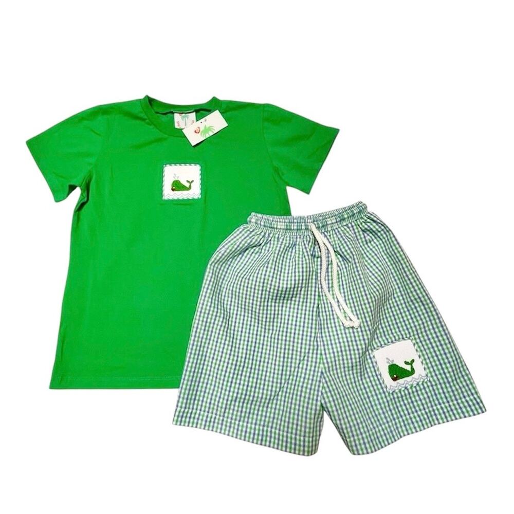NWT Shrimp & Grits Smocked Whale Outfit Size 7